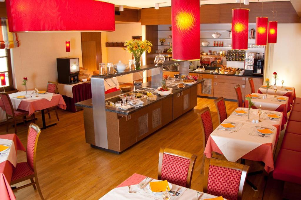 Hotel Restaurant Sonnenhof Weyerbusch Eksteriør bilde