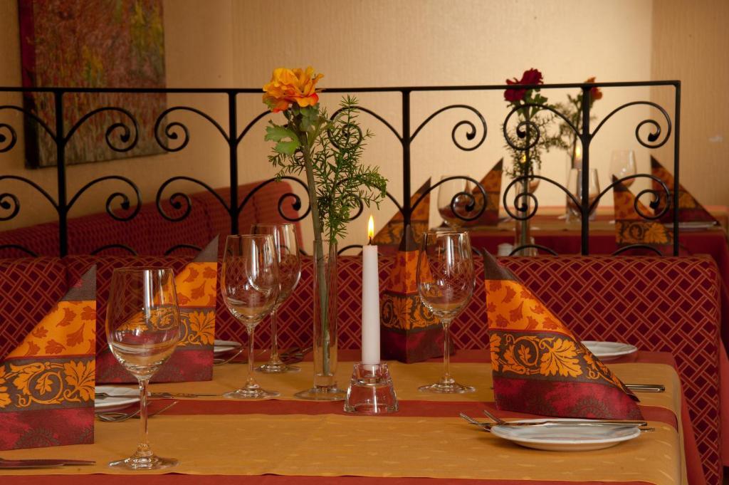 Hotel Restaurant Sonnenhof Weyerbusch Eksteriør bilde