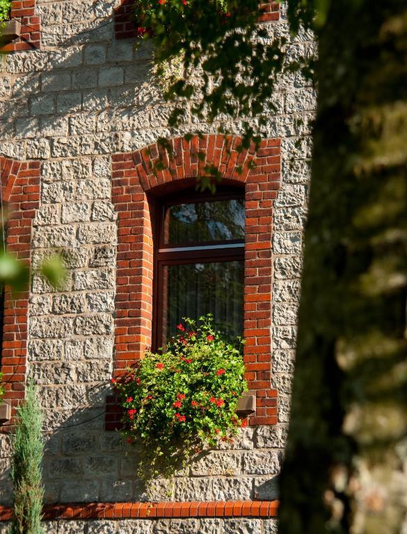 Hotel Restaurant Sonnenhof Weyerbusch Eksteriør bilde