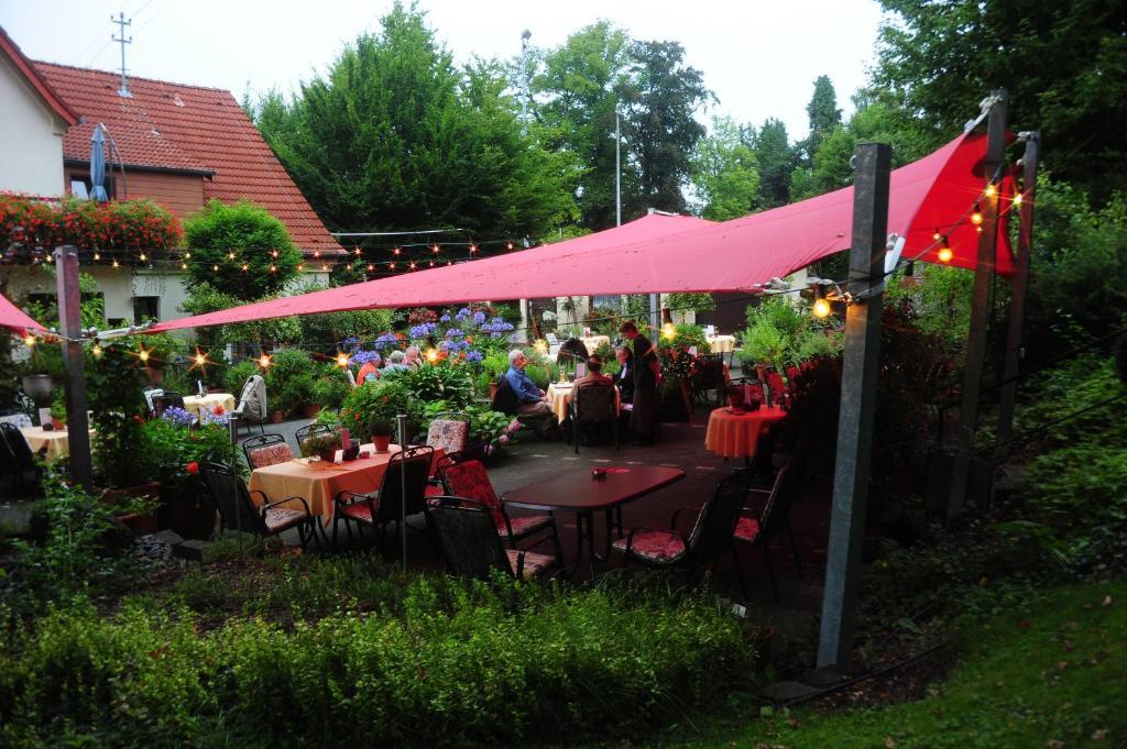 Hotel Restaurant Sonnenhof Weyerbusch Eksteriør bilde